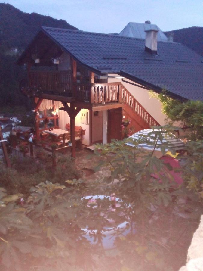 Privatni Smjestaj Kurtalija Hotel Jajce Buitenkant foto